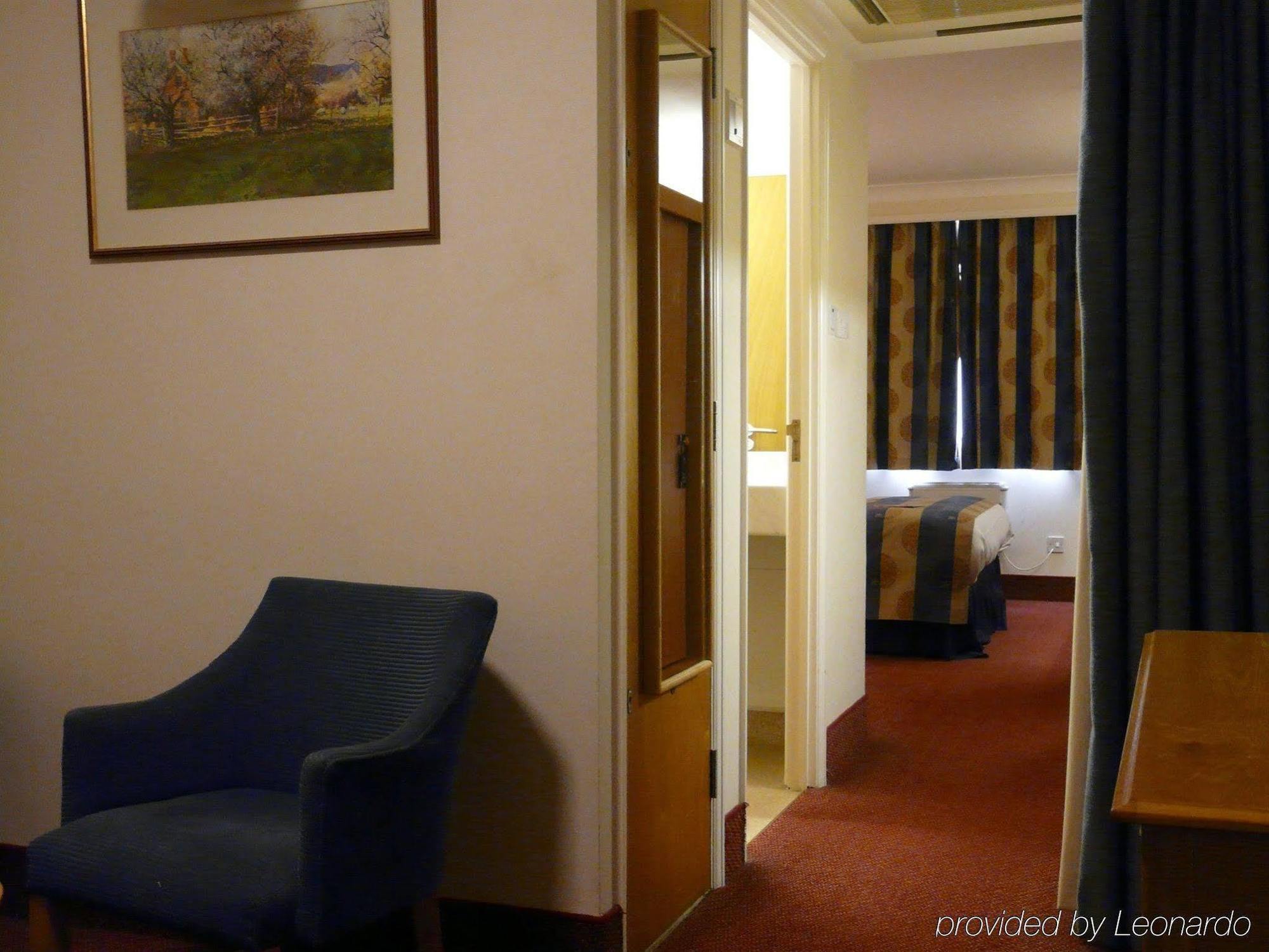 Holiday Inn Cardiff North M4 Jct 32, An Ihg Hotel חדר תמונה